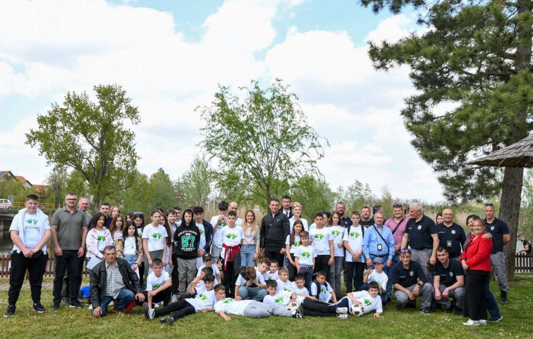 Deca sa Kosova gosti JVP „Vode Vojvodine”