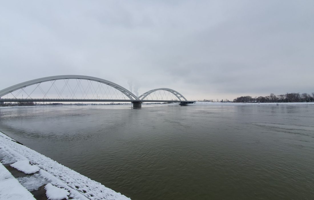 Pad vodostaja Dunava ukinuo mere redovne odbrane od poplava na većini deonica 